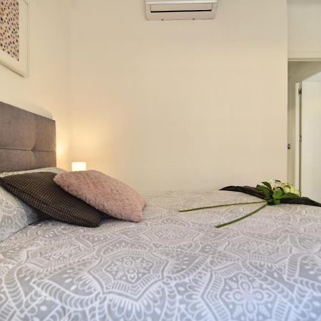 Appartement Huerto Del Conde à Málaga Extérieur photo